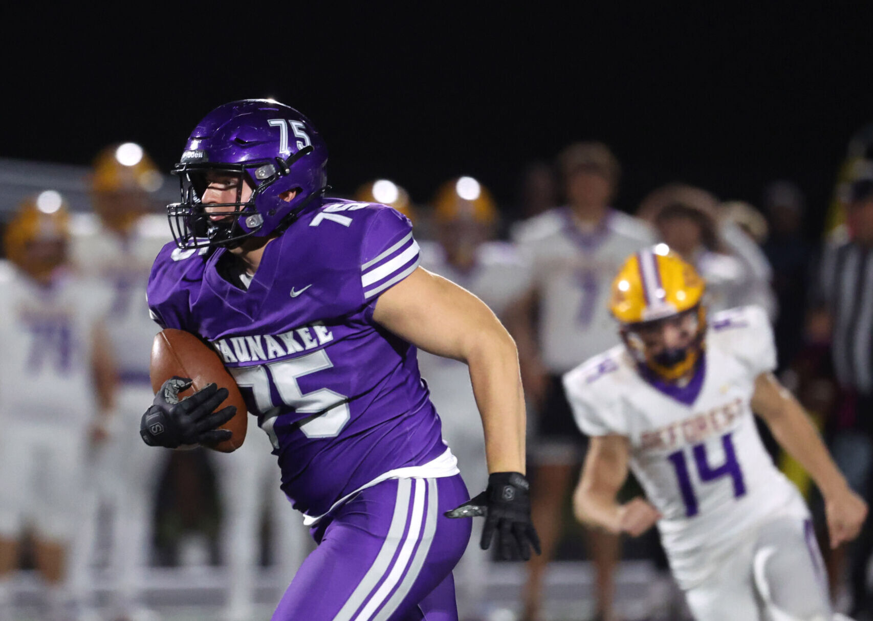 Wisconsin high school football third-round playoff scores